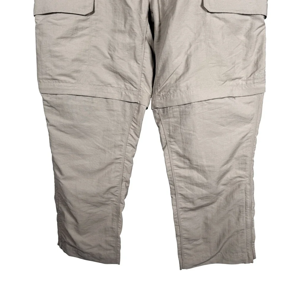 The North Face Convertable Hiking Cargo Pants Khaki Zip Off Legs‎ Mens XL Hiking